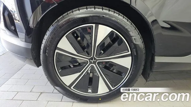 Polestar 4 2026 thumb 5