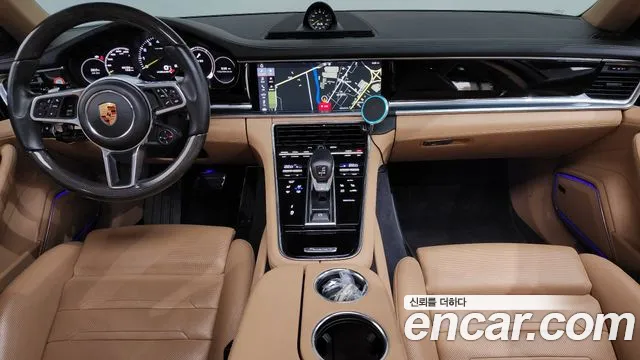 Porsche Panamera 2020 thumb 7