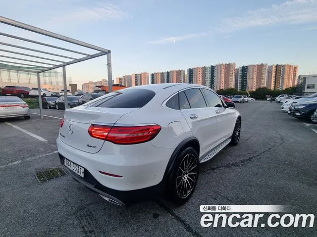Mercedes-Benz GLC 2017 thumb 8