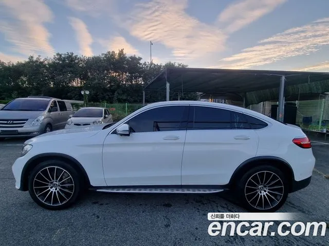 Mercedes-Benz GLC 2017 thumb 12