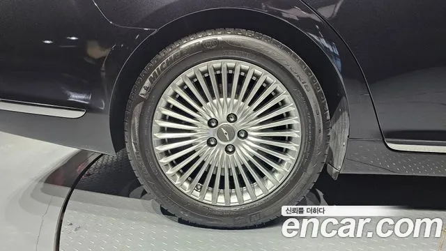 Genesis G90 2020 thumb 4