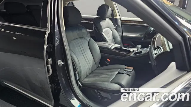 Genesis G90 2020 thumb 11