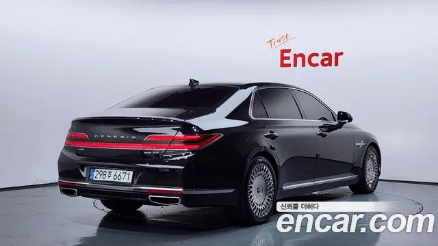 Genesis G90 2019 thumb 2