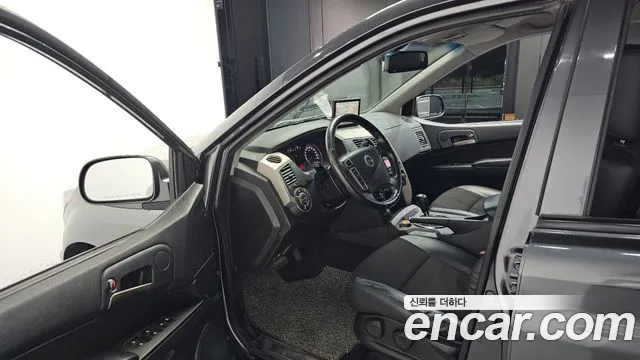 KG_Mobility_Ssangyong KORANDO 2014 thumb 10