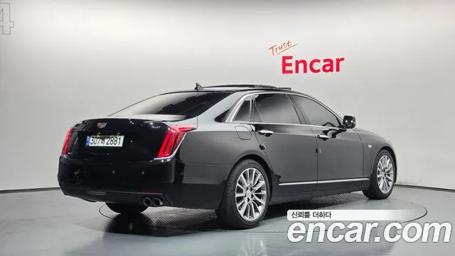 Cadillac CT6 2018 thumb 2