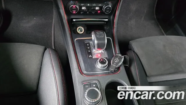 Mercedes-Benz A-Класс 2017 thumb 9