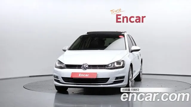 Volkswagen Golf Sportsvan 2015 thumb 3
