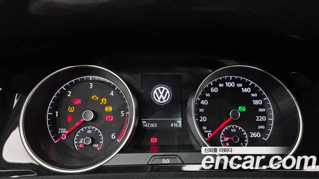 Volkswagen Golf Sportsvan 2015 thumb 8