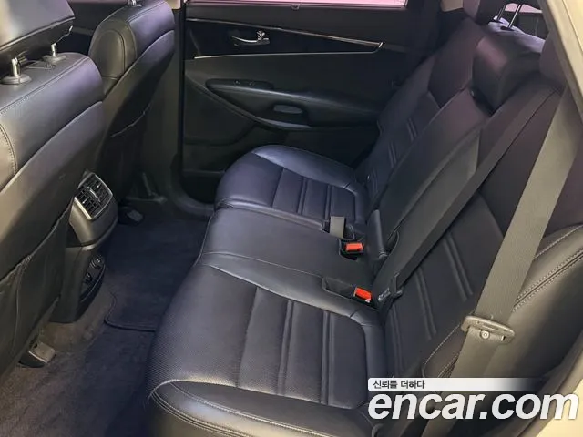 Kia Sorento 2015 thumb 6