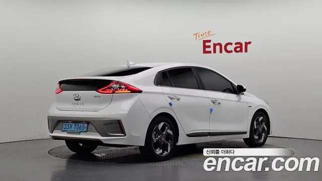 Hyundai IONIQ 6 2017 thumb 2