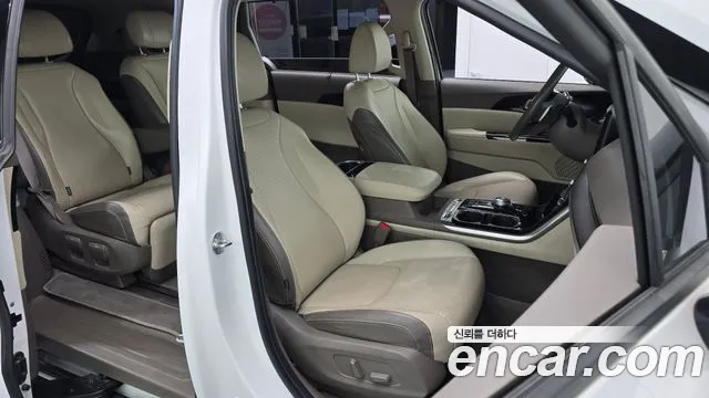 Kia Carnival 2020 thumb 12