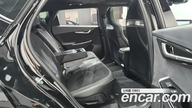 Kia EV6 2023 thumb 10