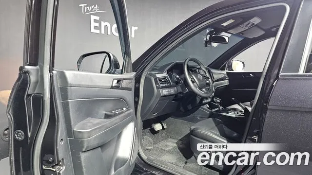 KG_Mobility_Ssangyong Rexton 2020 thumb 10