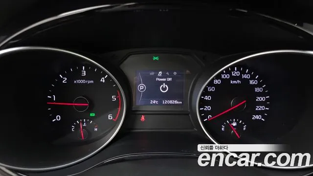 Kia Carnival 2014 thumb 8