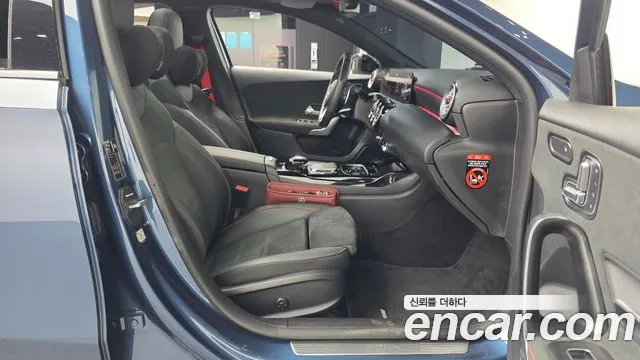 Mercedes-Benz A-Класс 2023 thumb 11