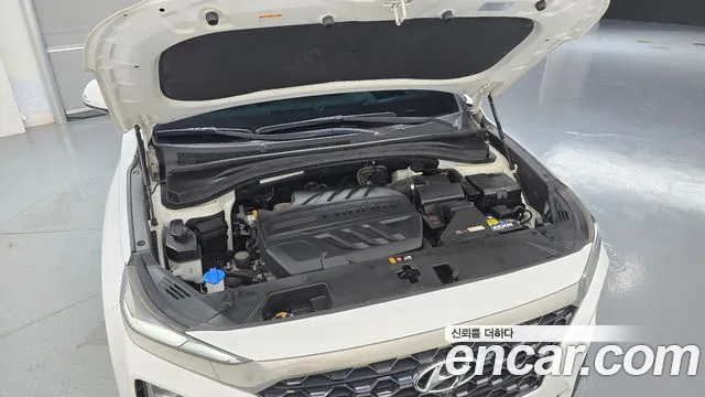 Hyundai Santa Fe 2018 thumb 6