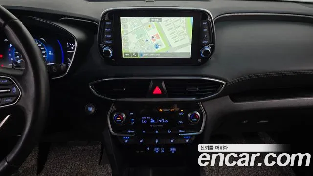 Hyundai Santa Fe 2018 thumb 11