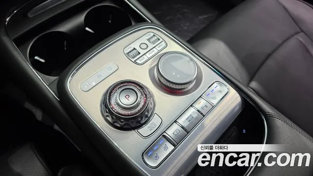 Genesis G90 2023 thumb 9