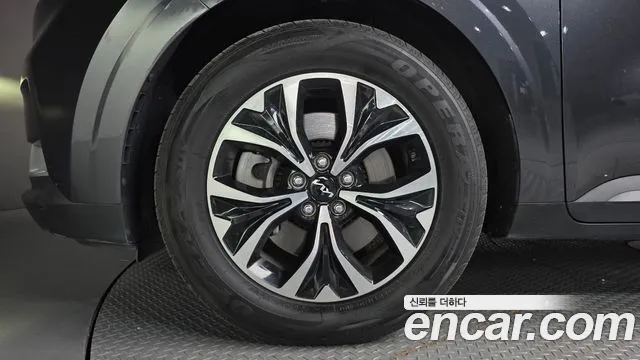 Kia Carnival 2022 thumb 5