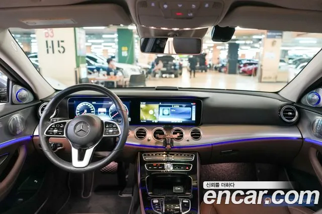 Mercedes-Benz E-Класс 2020 thumb 7