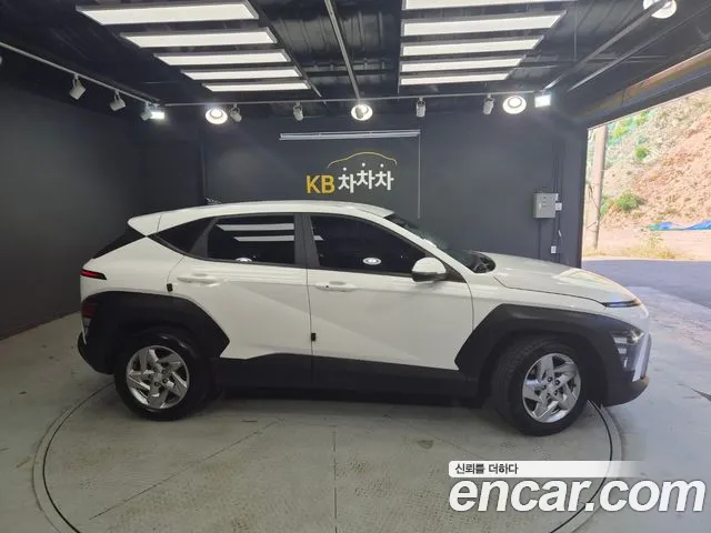 Hyundai Kona 2023 thumb 4