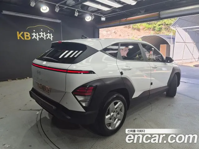 Hyundai Kona 2023 thumb 5