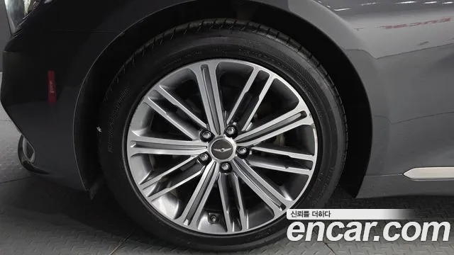 Genesis G80 2020 thumb 4