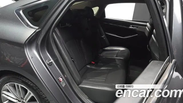 Genesis G80 2020 thumb 11