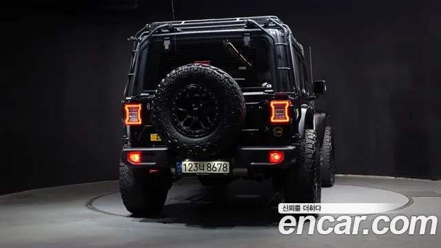 Jeep Wrangler 2021 thumb 4