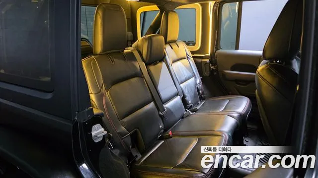 Jeep Wrangler 2021 thumb 11
