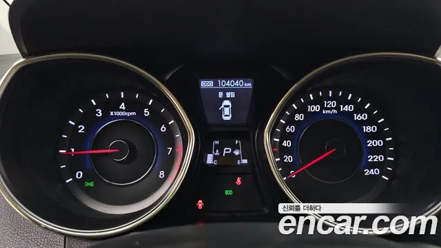 Hyundai Avante 2010 thumb 8