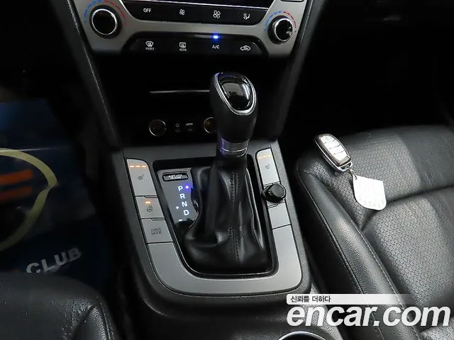 Hyundai Avante 2015 thumb 9