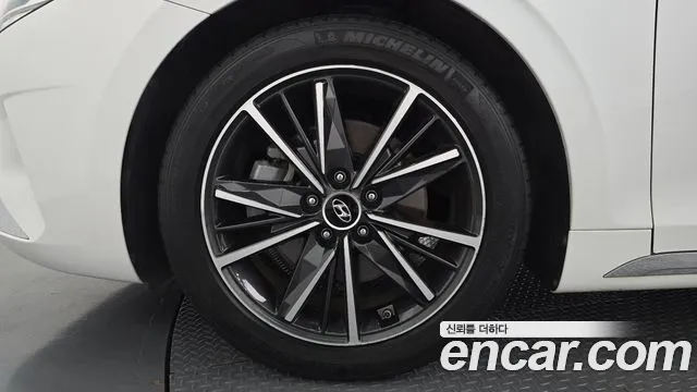 Hyundai Grandeur 2020 thumb 5