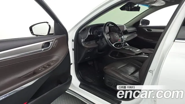 Hyundai Grandeur 2020 thumb 10