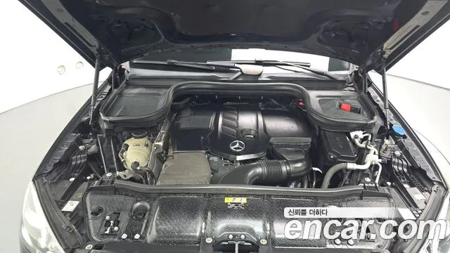 Mercedes-Benz GLE 2019 thumb 6
