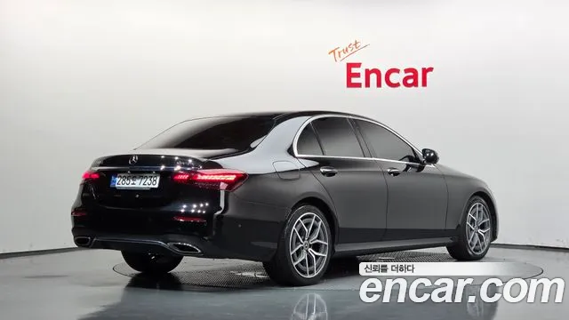 Mercedes-Benz E-Класс 2022 thumb 2