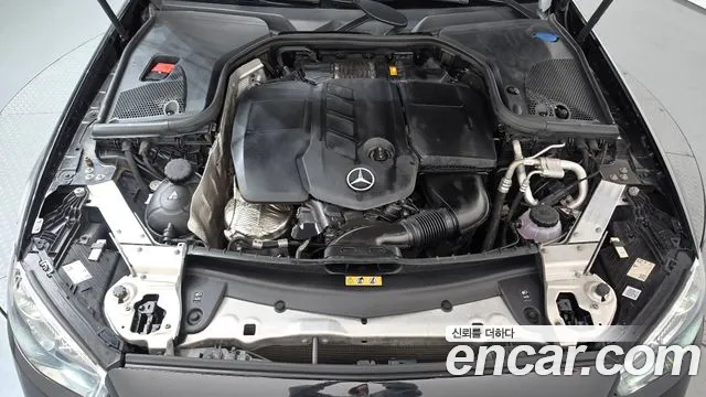 Mercedes-Benz E-Класс 2022 thumb 6