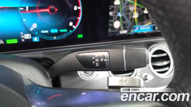 Mercedes-Benz E-Класс 2022 thumb 9