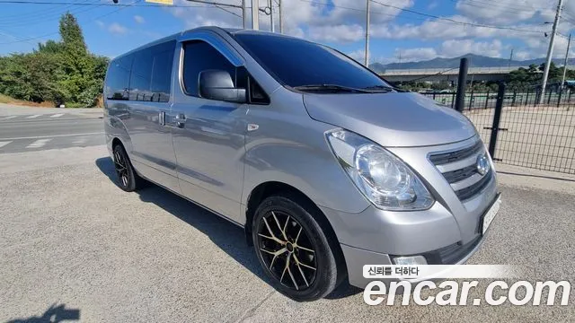 Hyundai Starex 2016 thumb 3