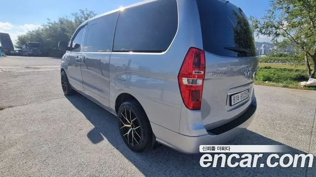 Hyundai Starex 2016 thumb 7