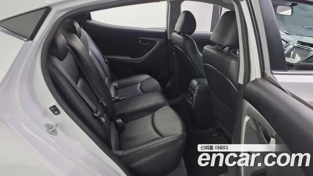 Hyundai Avante 2013 thumb 11