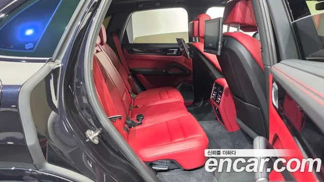 Porsche Cayenne 2019 thumb 11