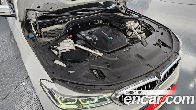 BMW Gran Turismo 2019 thumb 6