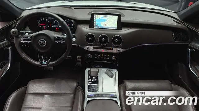 Kia Stinger 2019 thumb 7