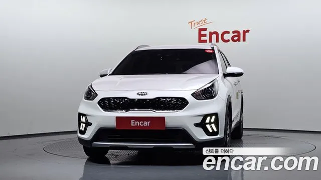 Kia Niro 2021 thumb 3