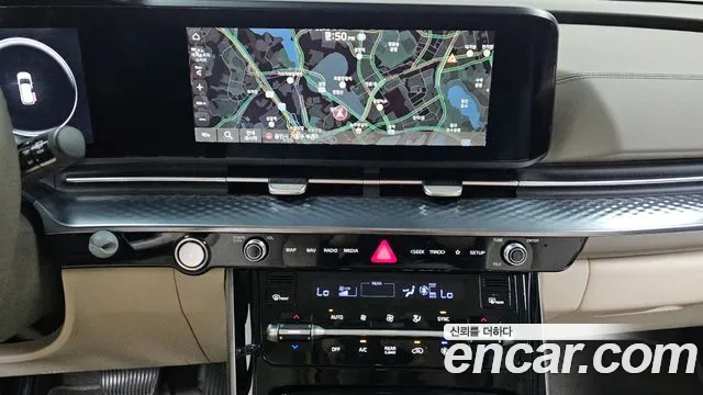 Kia Carnival 2023 thumb 11