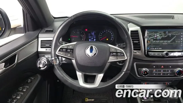 KG_Mobility_Ssangyong Rexton 2019 thumb 12