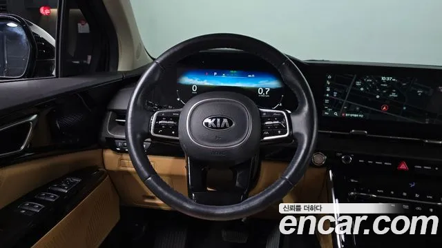 Kia Carnival 2021 thumb 12