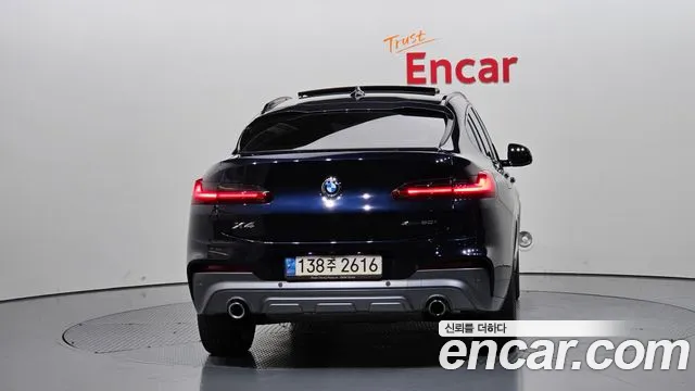 BMW X4 2021 thumb 4