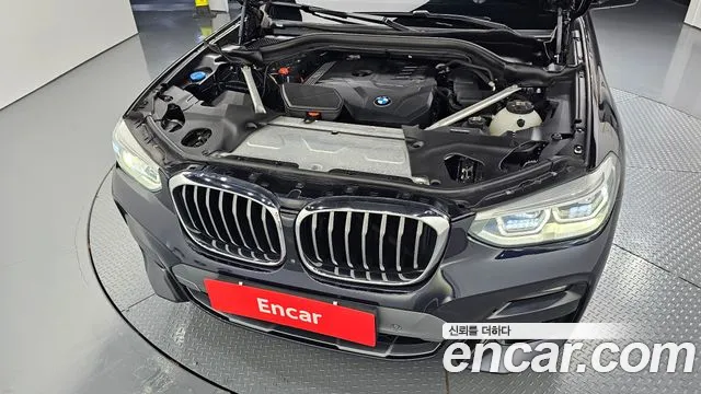 BMW X4 2021 thumb 6